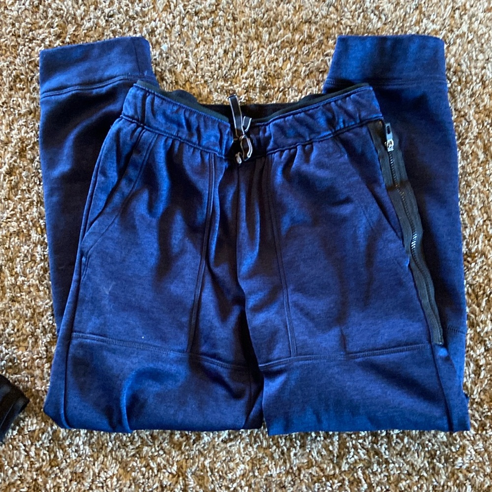 3 pair sweatpants.